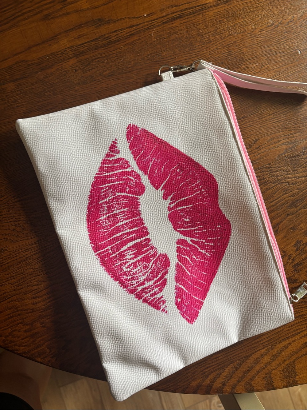 White Wristlet Clutch with Hot Pink Kiss Print